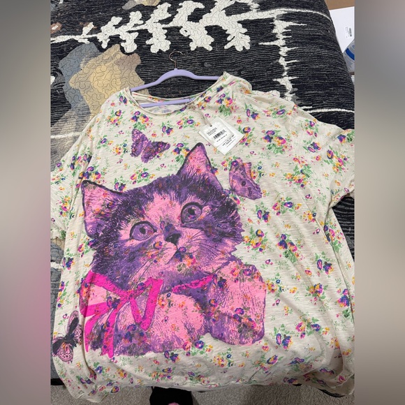 Magnolia Pearl Tops - NWT Magnolia Pearl Kitten Francis Pullover cotton jersey top oversized one size